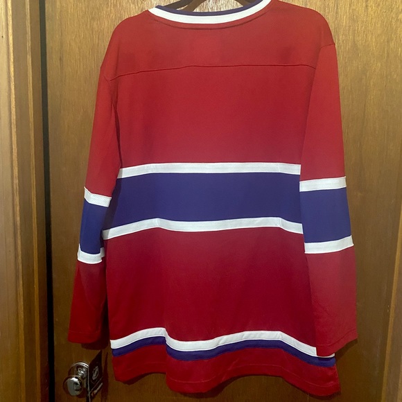 NWT Montreal Canadians Jersey - Women’s Fit - Picture 3 of 4